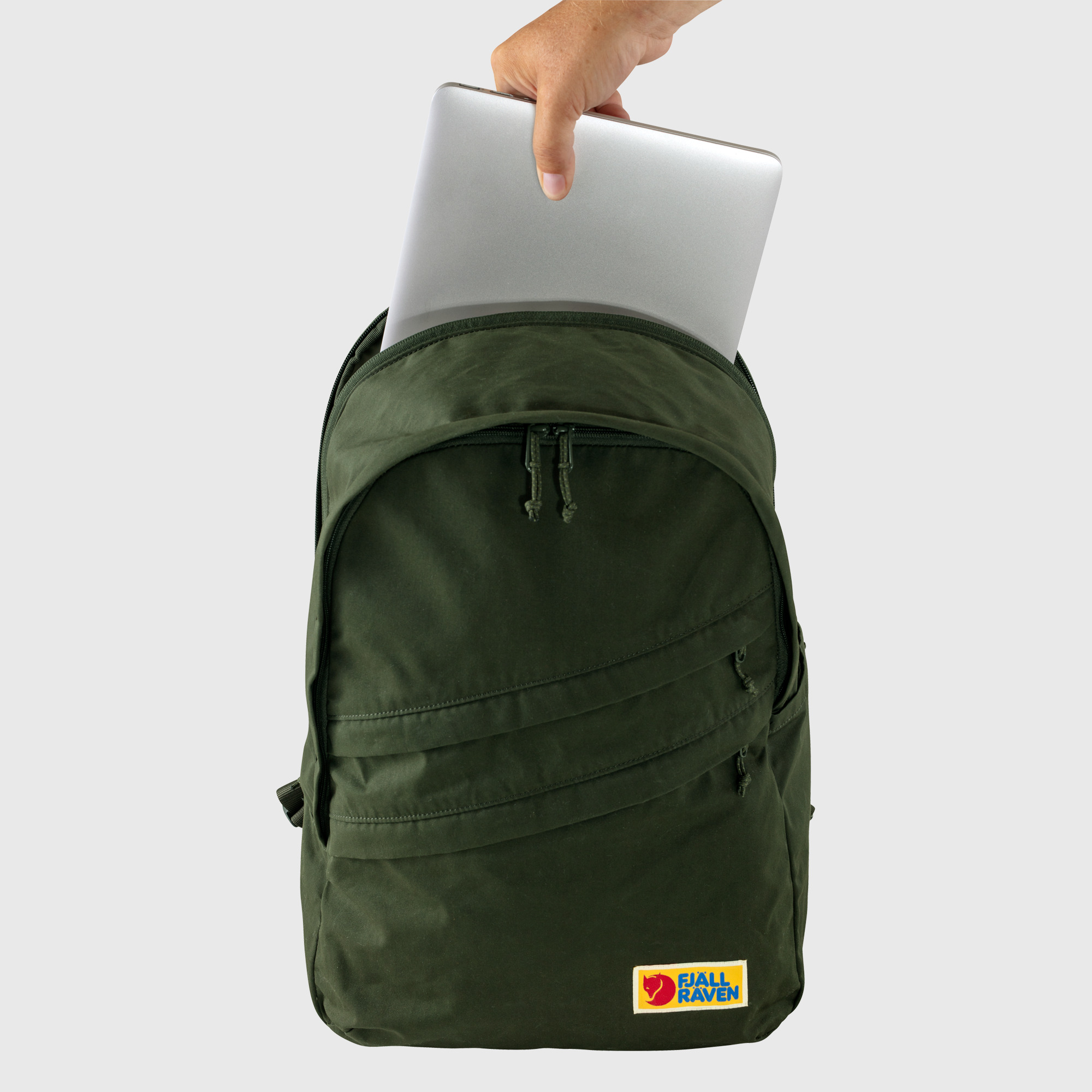 Vardag 28 Laptop - Backpacks & bags طابعة كانون سيلفي