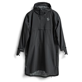 Fjällräven S/F Rain Poncho Unisex Shell jackets Black Main Front 74122
